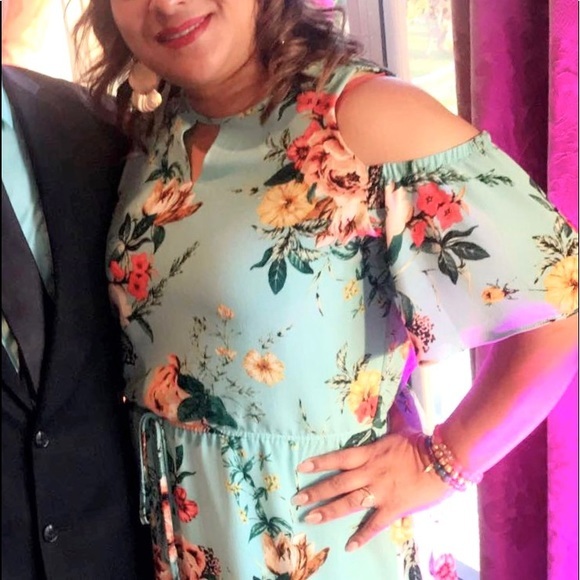 Belle Sky Hi Low floral dress - Picture 9 of 9